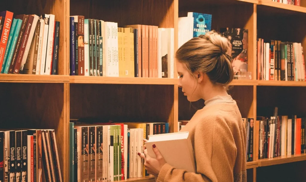 Sách giáo trình tiếng Nhật và máy tính