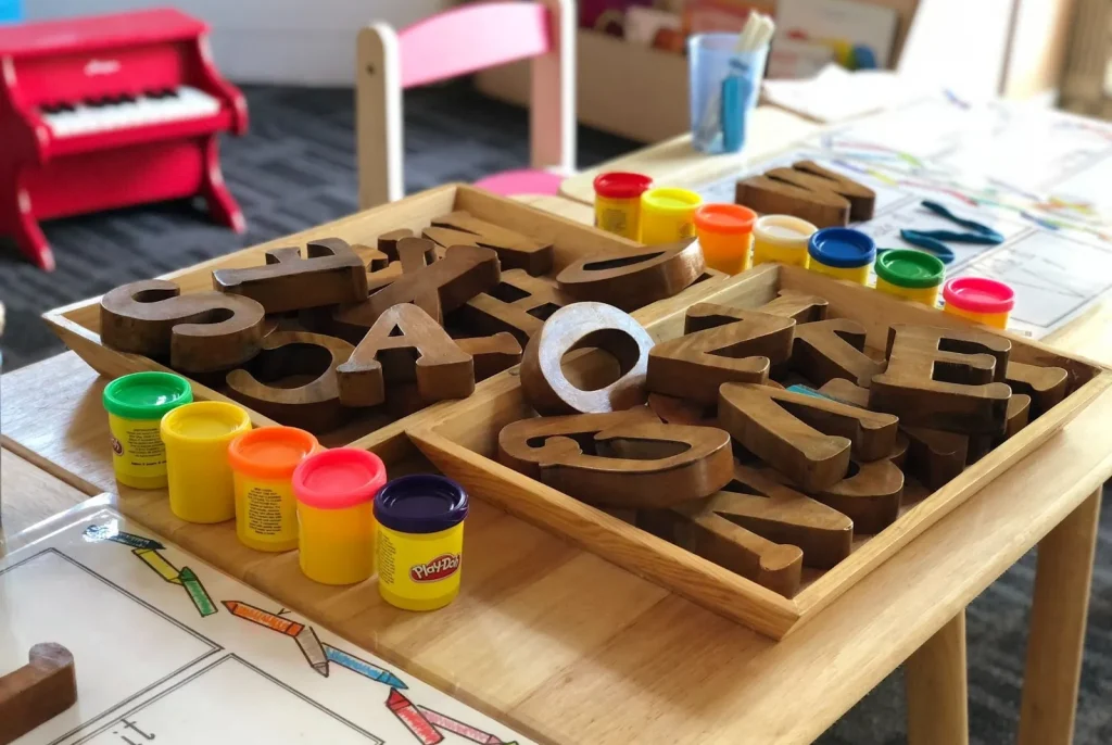 Trẻ em đang vui chơi