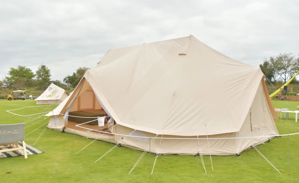 Một lều Glamping sang trọng