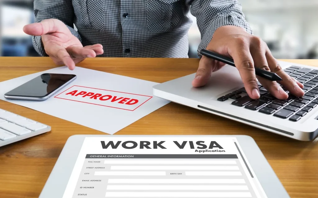 Hình ảnh các loại thẻ lưu trú