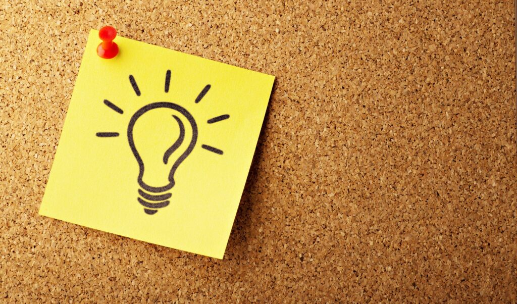 Một người đàn ông đang học tập