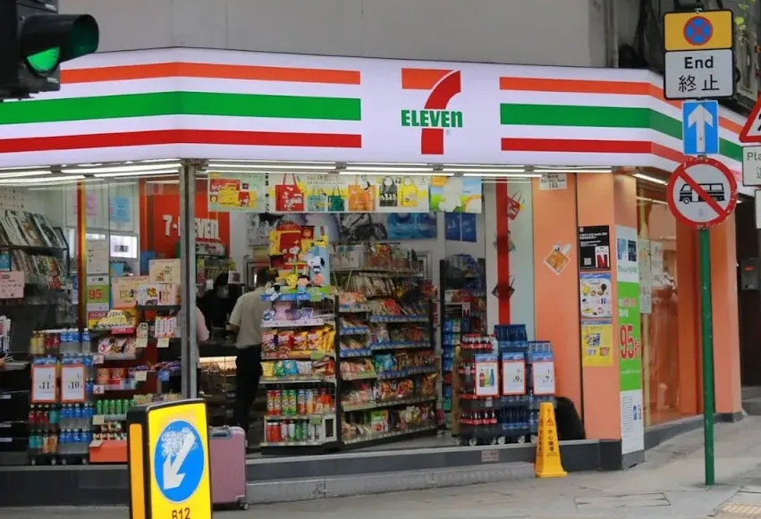 SIM Card được bán tại 7-Eleven