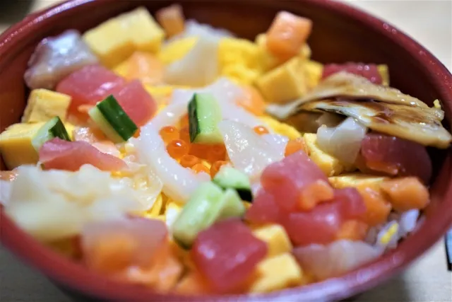 Các loại Sushi và hải sản