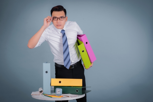 Một lớp học tiếng Nhật với giáo viên và học sinh